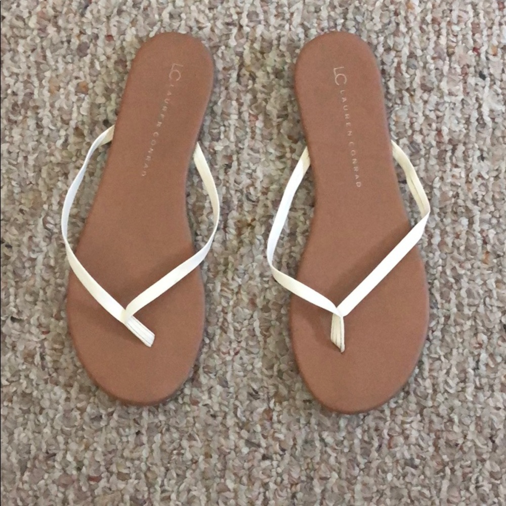 Lauren Conrad Flip Flops